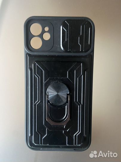 Чехол на iPhone 11 с карманом для карт