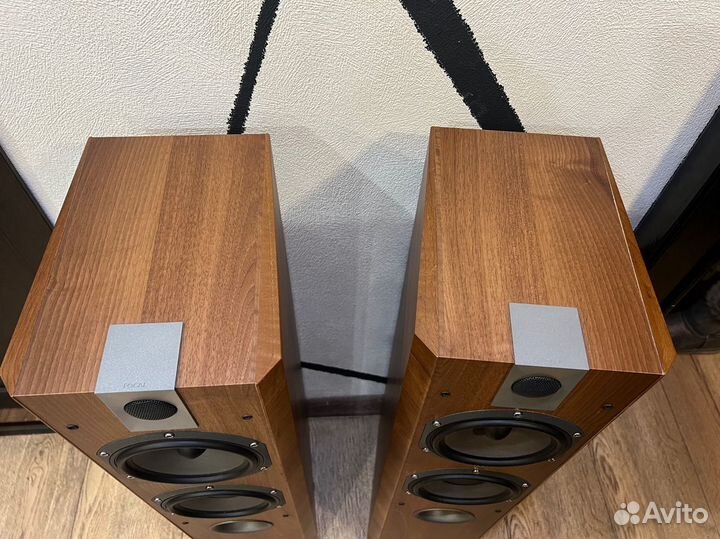 Колонки Focal chorus V 716V