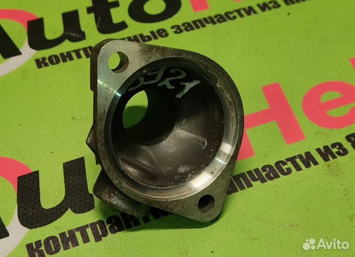 Корпус термостата toyota vitz SCP10 1SZ-FE