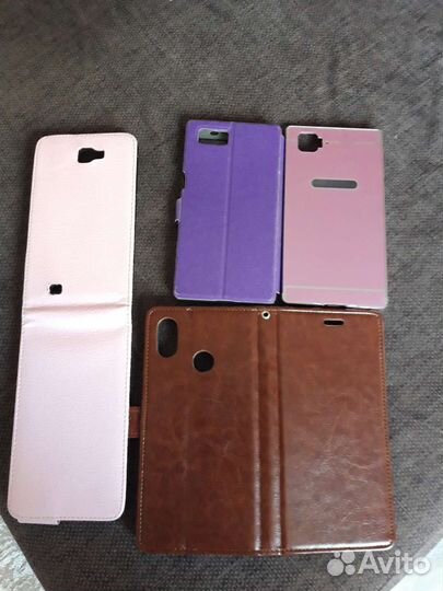 Чехлы на телефон