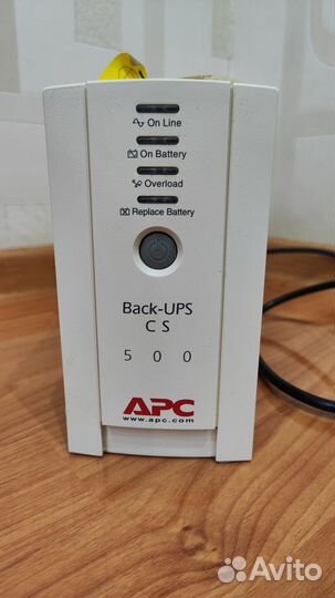 APC Back-UPS CS 500 / 300w. ибп. Бесперебойник