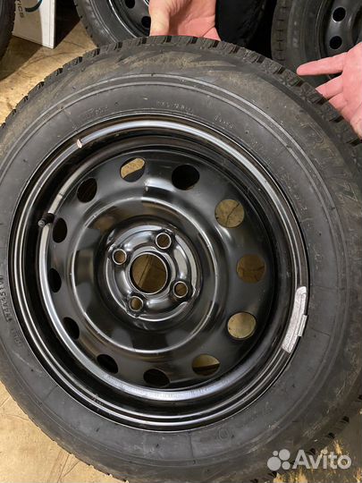 Bridgestone Blizzak Revo GZ 185/65 R15