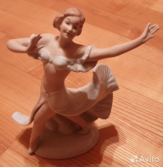 Статуэтки Валлендорф