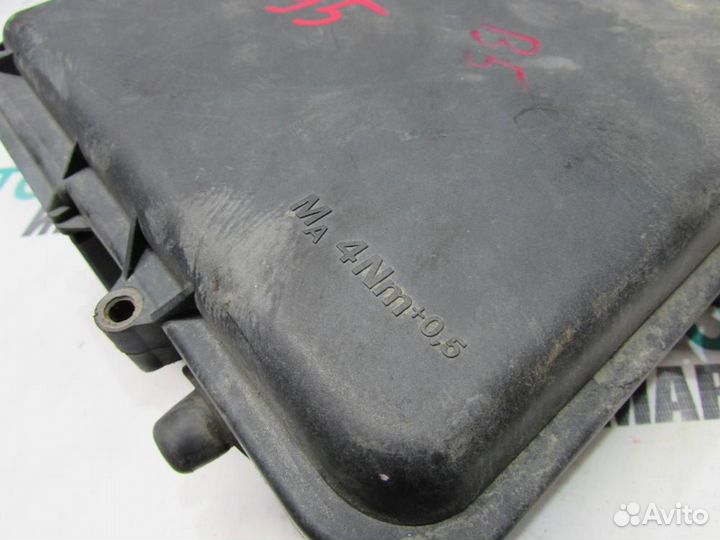 Корпус блока предохранителей для Volkswagen Passat