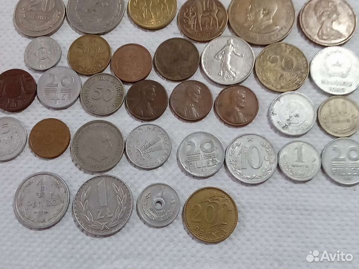 Монеты одним лотом 44 штуки