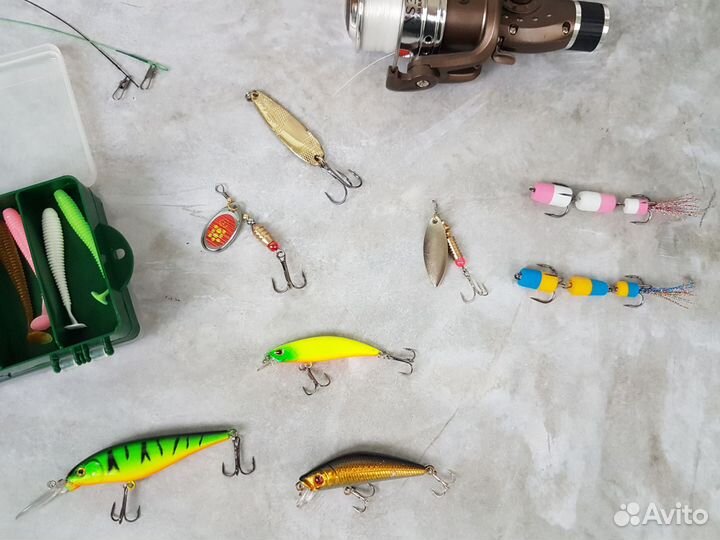 Спиннинг с катушкой