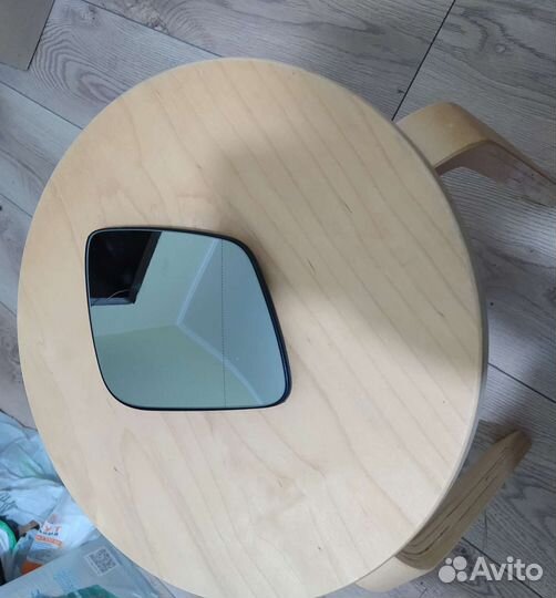 Стекло зеркала Мерседес A3148575 левое