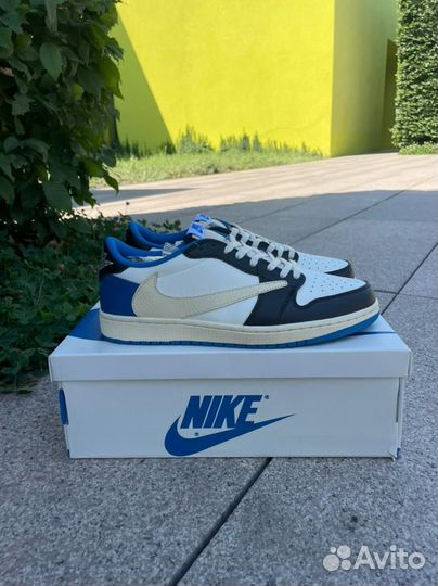 Кроссовки Nike Air Jordan 1