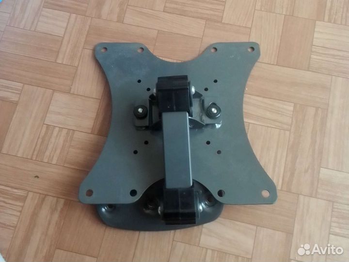 Кронштейн для телевизора