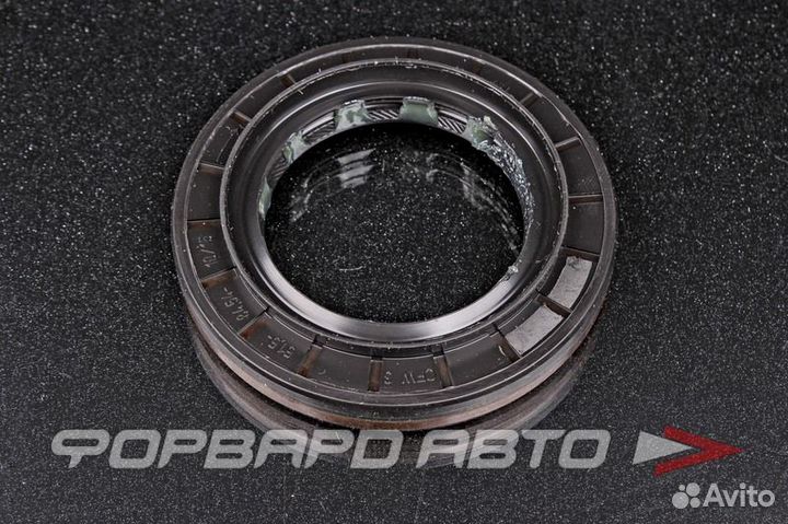 Сальник 51,5*84,54*10/15 RH 01037060B corteco Италия