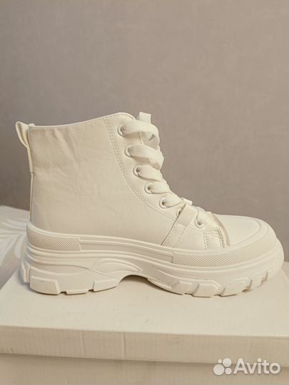 Ботинки демисезонные