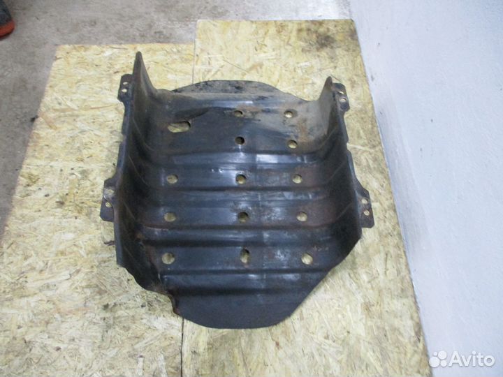 Защита бензобака Ниссан Патрол Y61