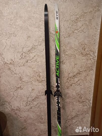 Лыжи дерево пластик р. 175 с креплением 75