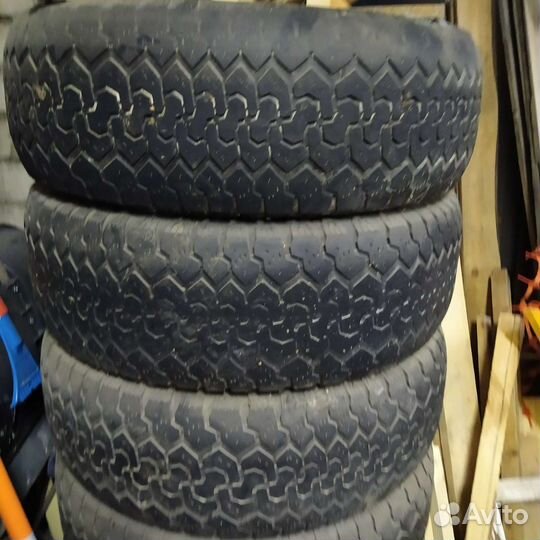 Definity Dakota A/T 265/70 R17