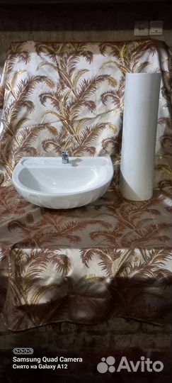 Умывальник тюльпан