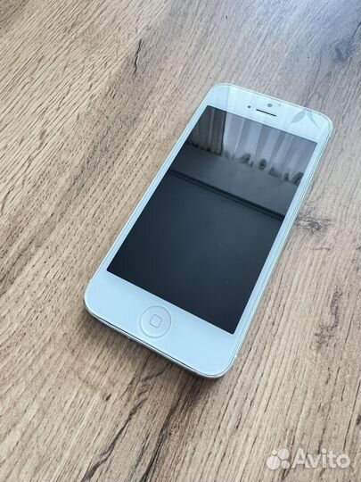 iPhone 5, 16 ГБ