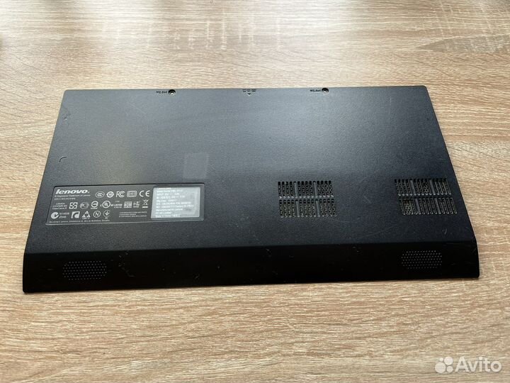 Нижняя крышка Lenovo G585 G580