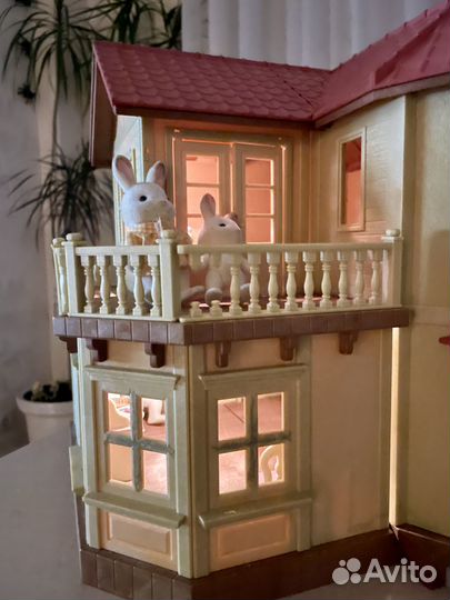 Игрушечный домик Sylvanian Families