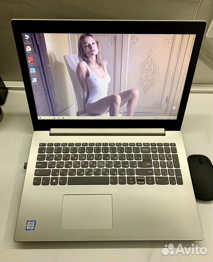 Full HD/ Intel Core i3-6006/ 8GB DDR4/ SSD 256GB