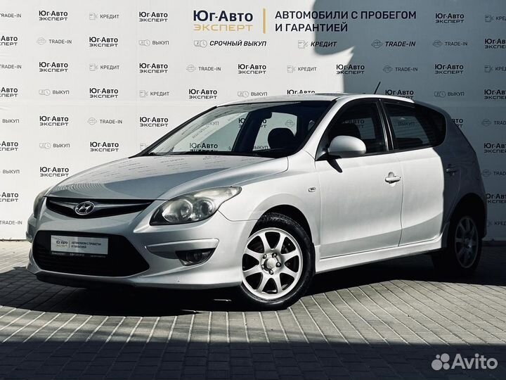Hyundai i30, 2010
