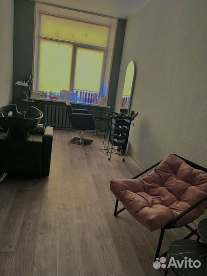 Сдам кабинет для парикмахерских услуг