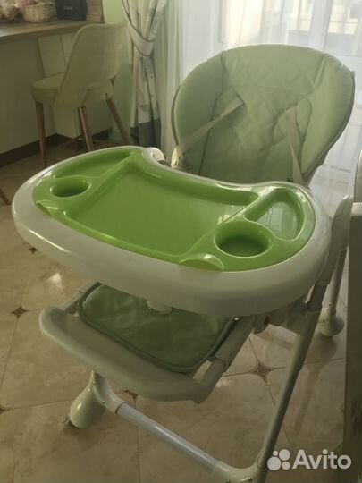 Детский стульчик для кормления