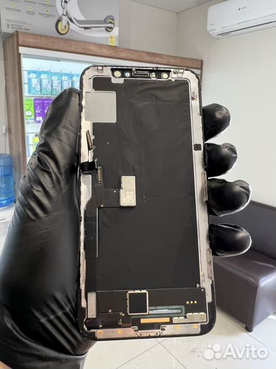 Дисплей iPhone X
