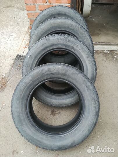 Комплект r16 зимних покрышек Nexen