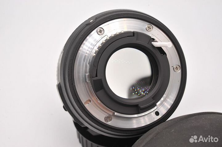 Nikkor AF-S 35 1.8 G DX SWM