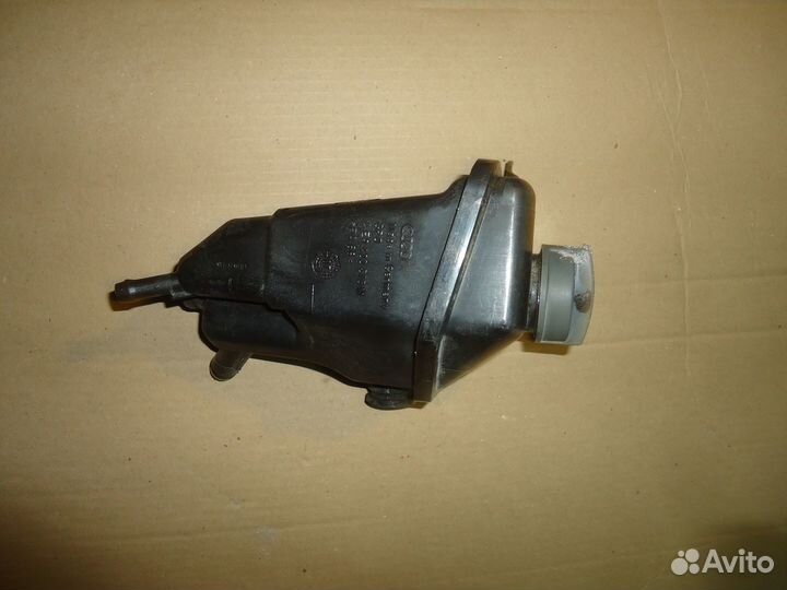 4EO422373N бачок гур Audi A8 D3