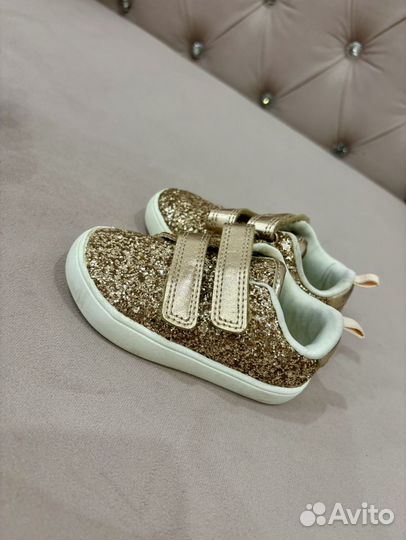 Кеды, кроссовки картерс для девочки 20 размер
