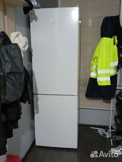 Холодильник бу