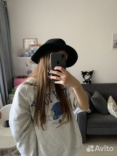 Шляпа шерстяная