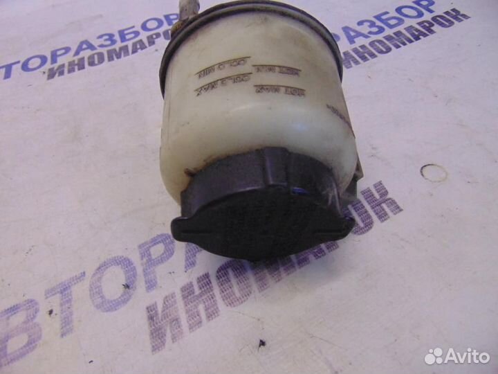 Бачок гидроусилителя для Nissan Wingroad 2 1999-2