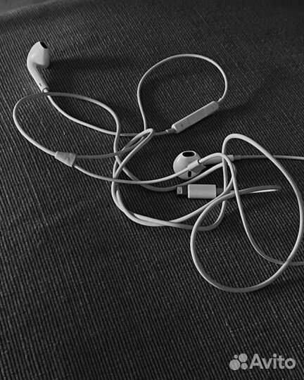 Наушники apple earpods lightning