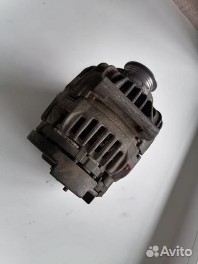Генератор renault logan 1