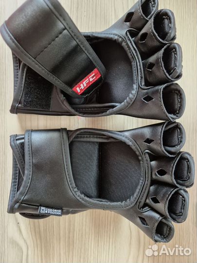 Перчатки MMA