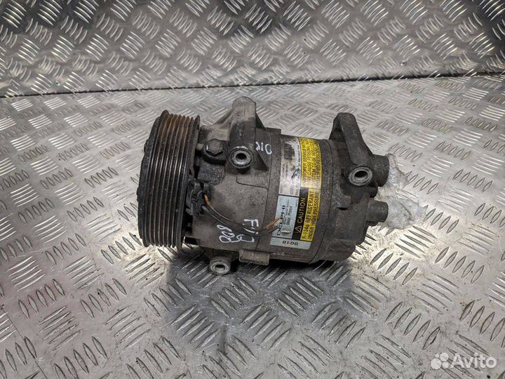 Компрессор кондиционера Renault Megane 2
