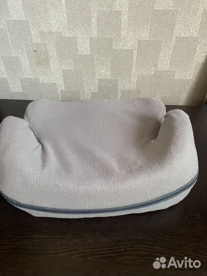 Бустер автомобильный детский