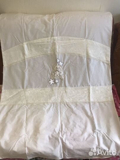 Бортики в кроватку+пододеяльник+балдахин