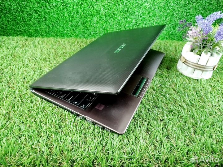 Asus, для дома, работы и слабых игр