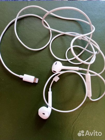 Наушники apple earpods lightning