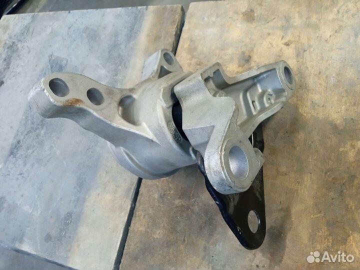 Подушка двигателя Вольво В60 С60