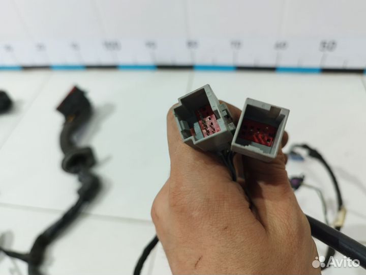 Проводка двери передней правой discovery 3