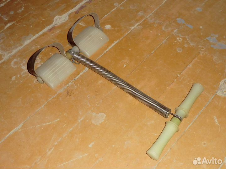 Пружинный тренажер-эспандер для живота, рук и ног