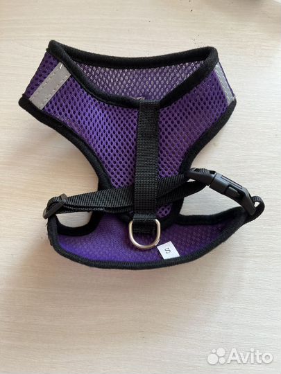 Шлейка прогулочная с поводком для собак и кошек