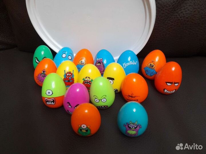 Яйца треснутые/ яйца с прилипалами