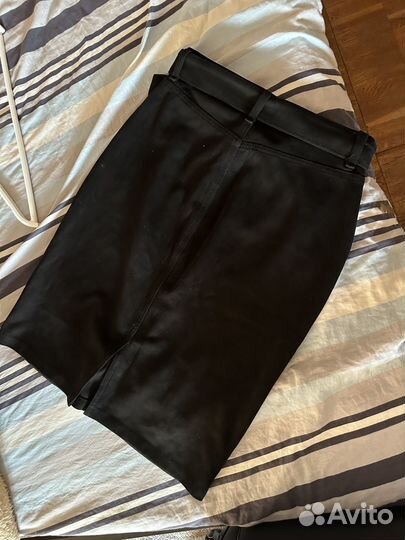 Замшевая юбка черная