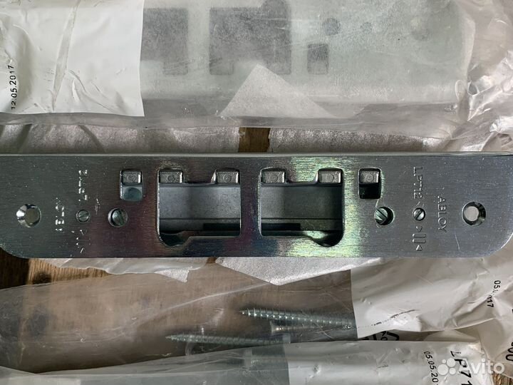 Abloy запорная планка