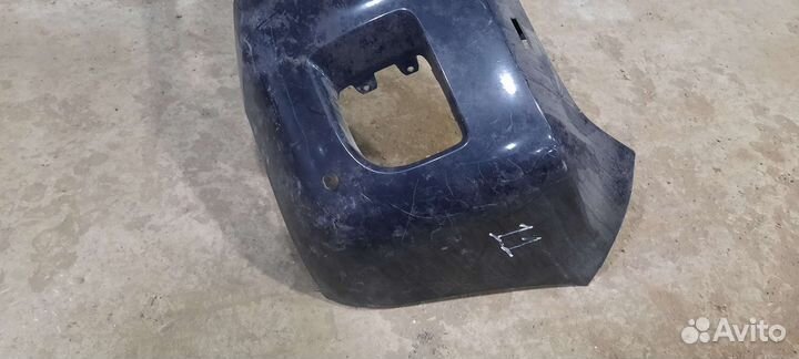 Бампер пер. Toyota LC200/2010